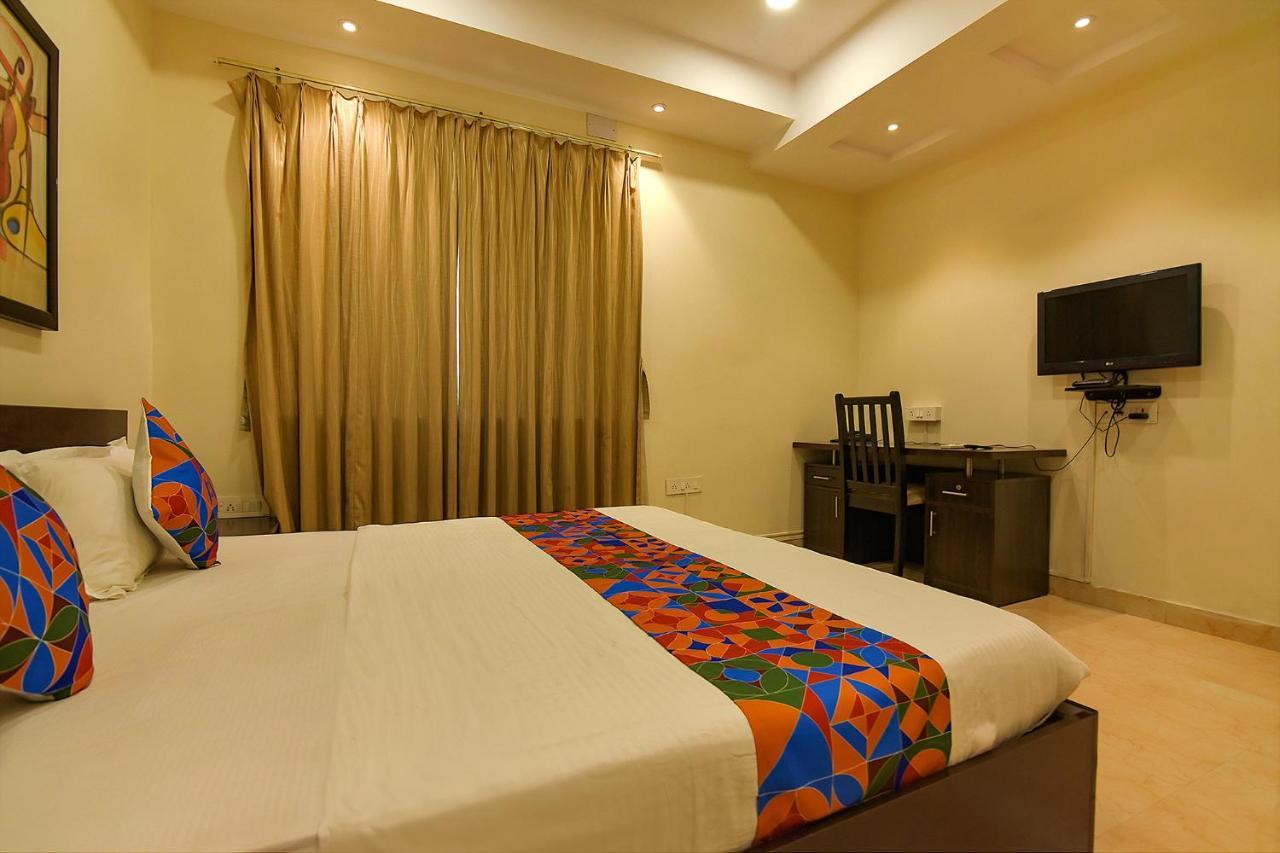 Fabhotel All In One Saltlake - Opp Bj Market Complex Kalküta Dış mekan fotoğraf